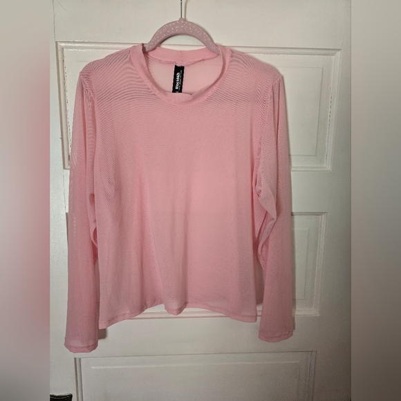 Blackmilk sheer mesh top - Picture 2 of 2